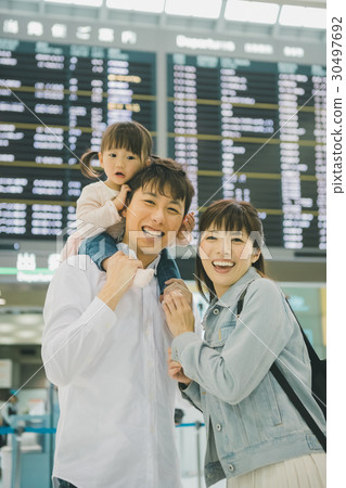 airport, family, grin 30497692