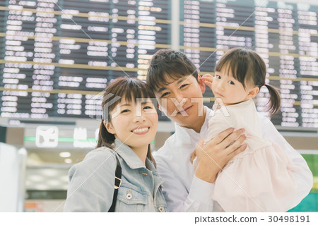 airport, vacation abroad, overseas trip 30498191