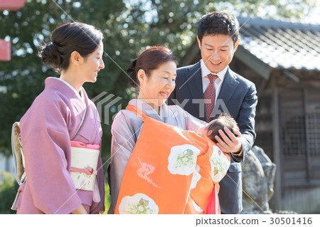 shrine visit, family, baby 30501416
