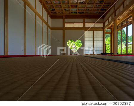 Nishishin Gakudo和Inugami窗口 Nishishin Gakudo和Inugami窗口 30502527
