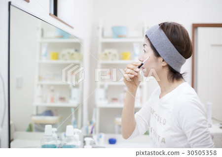 彌補中年婦女 彌補中年婦女 30505358
