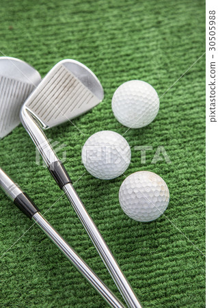 Golf course 30505988