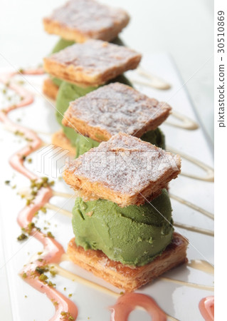 dessert dessert 30510869