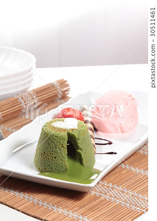 dessert dessert 30511461