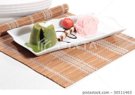 dessert dessert 30511463