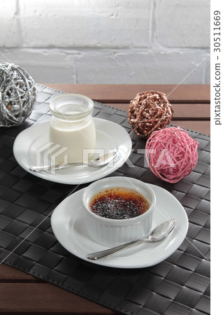 dessert 30511669