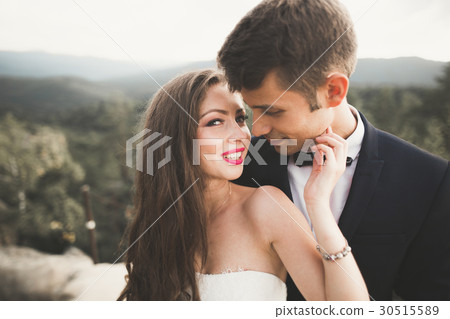 Sensual portrait of a young wedding couple Sensual portrait of a young wedding couple 30515589