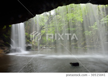 Fresh water pot with waterfall Fresh water pot with waterfall 30515841