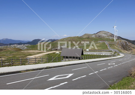 Shikoku karst 30516805