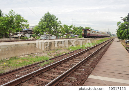 railroad tracks railroad tracks 30517133