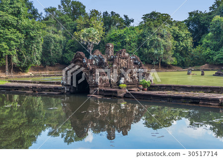 Neak Pean is an artificial island 30517714
