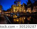 Night shot of canal of Amsterdam 30520287