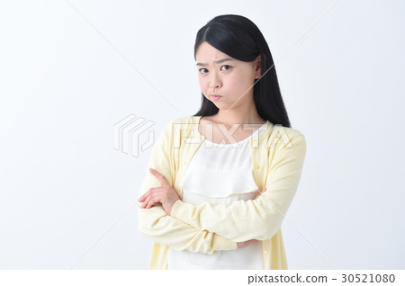生氣與憤怒的一個女孩武裝 生氣與憤怒的一個女孩武裝 30521080