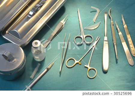 Surgical instruments 30525696