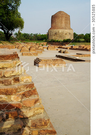View of Dhamekh Stupa, Saranath View of Dhamekh Stupa, Saranath 30525885