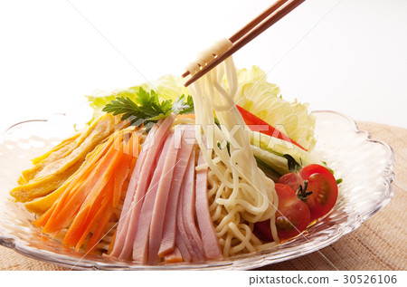 chilled Chinese noodles chilled Chinese noodles 30526106