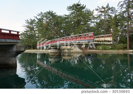 Amanohashidate, Kotenbashi in rotation, Miyazu City, Kyoto Prefecture Amanohashidate, Kotenbashi in rotation, Miyazu City, Kyoto Prefecture 30530693
