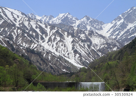 Northern Alps in May Maybe after the Tateyama mountain range murder 30530924
