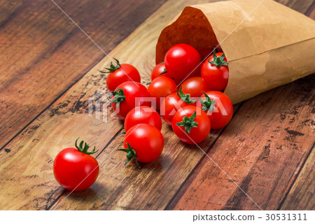 Mini tomato image 30531311