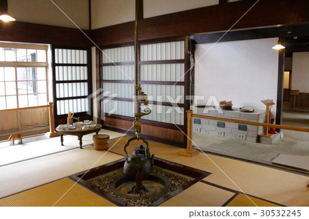 In-house indoor former trading house Maruichi Honma family with a furnace with a hearth and Kamado In-house indoor former trading house Maruichi Honma family with a furnace with a hearth and Kamado 30532245