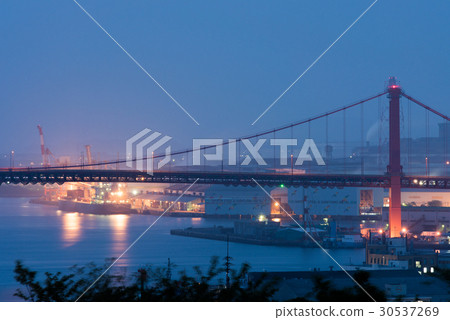 Night view of Kitakyushu industrial area and Wako Ohashi 30537269