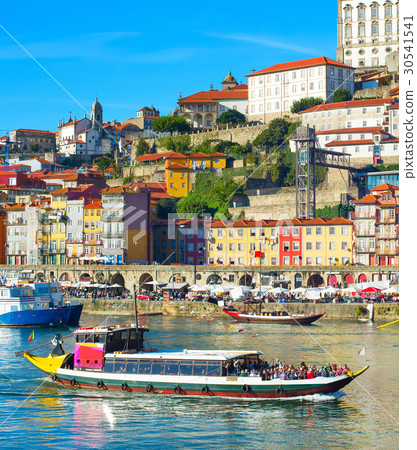 Tourist boat in Porto, Portugal 30541541