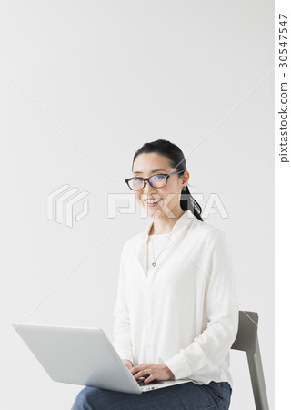 40多歲的女性 30547547