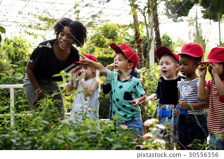 Teacher and kids school learning ecology gardening 30556356