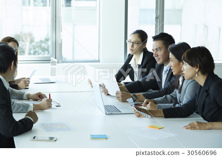 a portrait of a group discussion 30560696