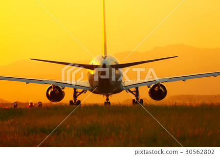 airplane airplane 30562802