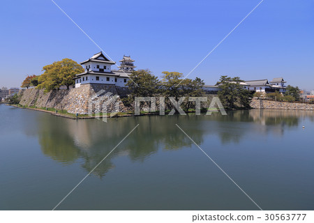 Full view of Imabari castle from the east side (Okinawa, castle tower, armor tower) Full view of Imabari castle from the east side (Okinawa, castle tower, armor tower) 30563777