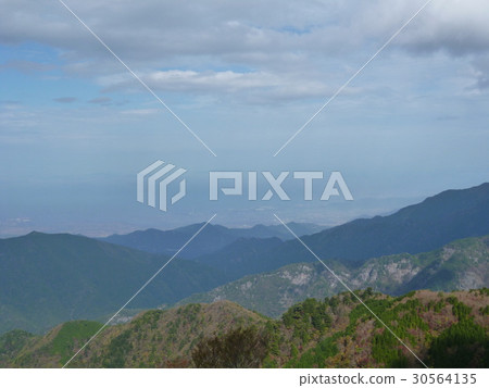 在天文台附近的Ishizuru登山平台 在天文台附近的Ishizuru登山平台 30564135