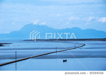 Chikugo River estuary landscape 30569588