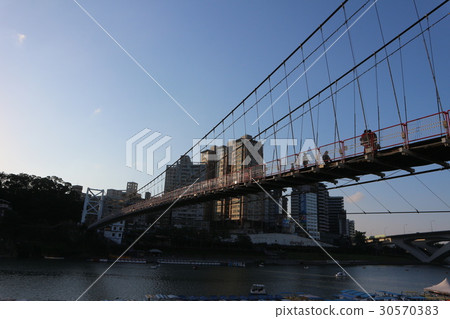 台灣新北市碧潭觀光景點 30570383