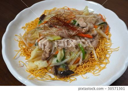 Dish udon Dish udon 30571301