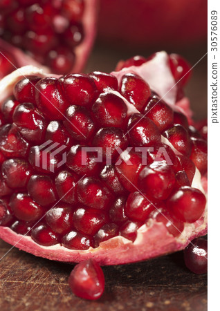 Pomegranate 30576089