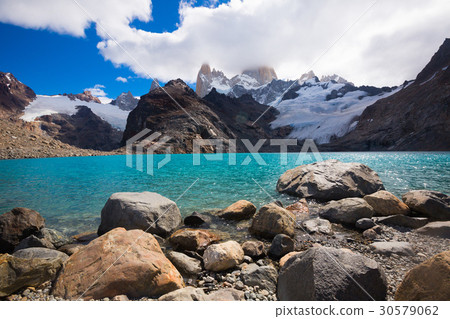 Lake at foot of Fitz Roy, Cerro Torre, Andes, Argentina 30579062