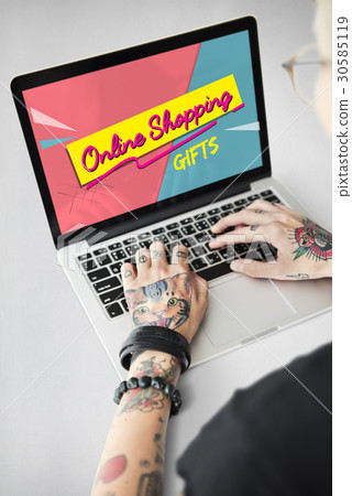 Online Shopping Cart E-Commers Concept 30585119