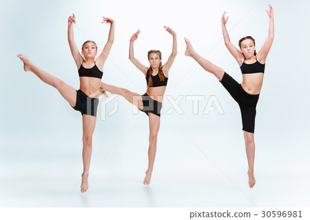 The kids dance school, ballet, hiphop, street The kids dance school, ballet, hiphop, street 30596981
