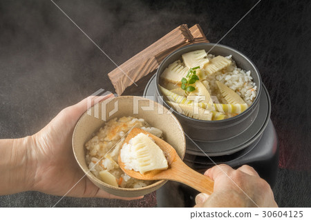 Bamboo boiled rice Dish Japanese food of the bamboo shoot 30604125