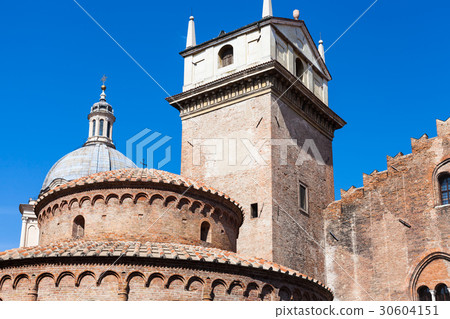 Rotonda di san lorenzo and Clock Tower in Mantua 30604151