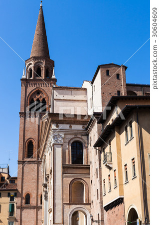 bell tower of Basilica of Sant'Andrea and houses 30604609