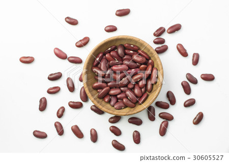 red beans in brown wooden bowl isolated on white 30605527