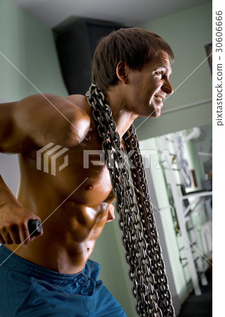 bodybuilder 30606666