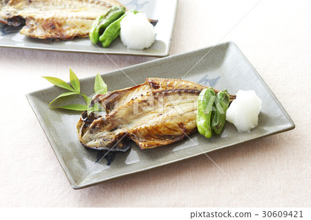 Opening of horse mackerel 1 Opening of horse mackerel 1 30609421