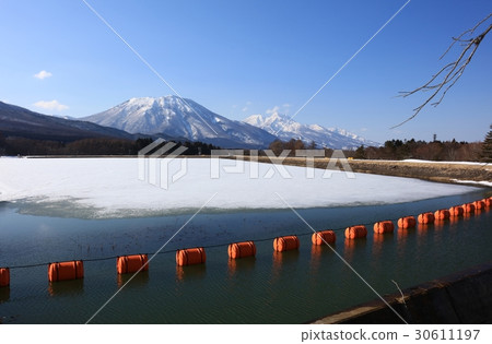 Lake Shuenji and Hokushin Goto 30611197