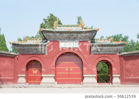 Shiba Jogo shrine China · Shanxi province castle Shiba Jogo shrine China · Shanxi province castle 30612539