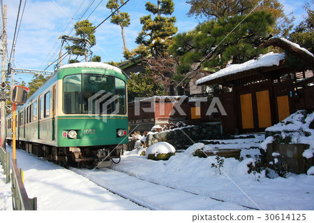 Enoshi鐵路沿著雪 Enoshi鐵路沿著雪 30614125