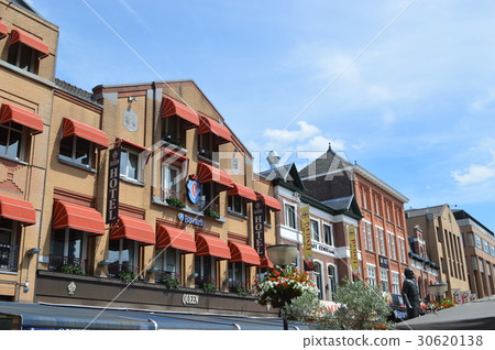 Aachen 30620138