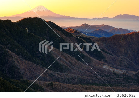 黎明從富士山和高見岩石的富士山 黎明從富士山和高見岩石的富士山 30620652